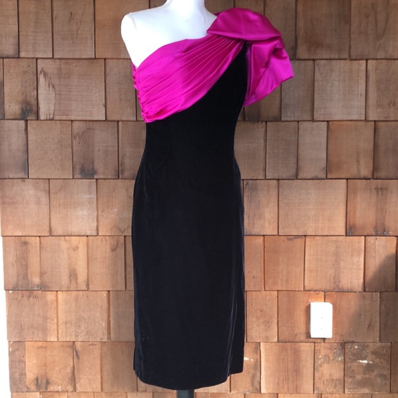 Vintage 1980s Ann Hobbs for cattiva black velvet and pink bow dress, size 10 - Picture 3 of 7